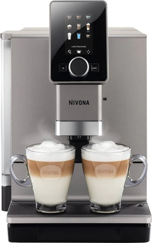 Nivona - Kaffeemaschine - CafeRomatica 930 - 18 Kaffeespezialitäten - mit App & Speicherfunktion - Silber