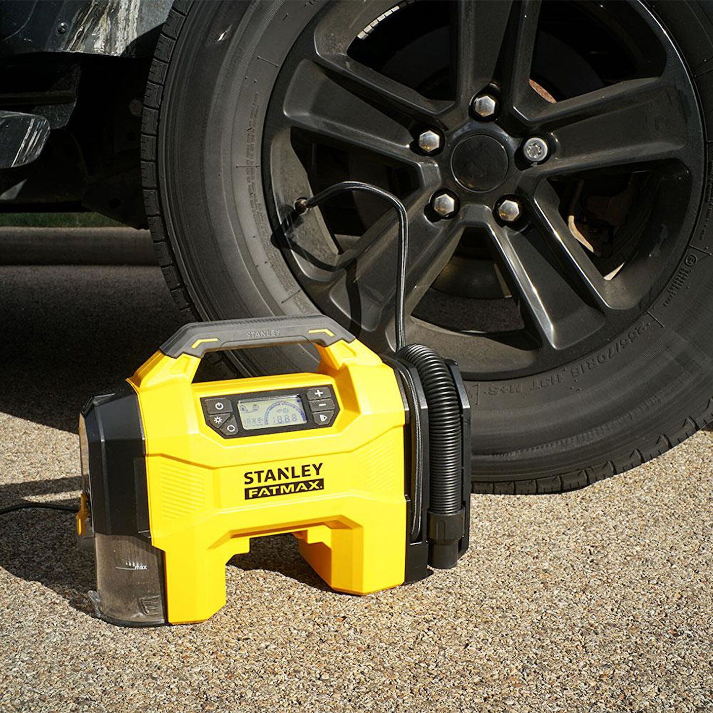 Stanley Fatmax 3-in-1-Kompressor-Staubsauger SXVI02001A - 370 x 143 x 261 mm