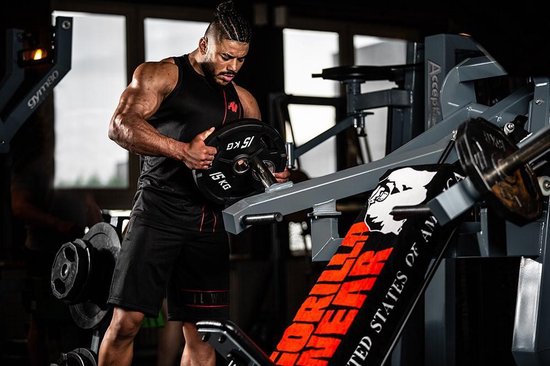 Gorilla Wear - Gym Handtuch - mit Anti-Rutsch-System - Schwarz/Rot