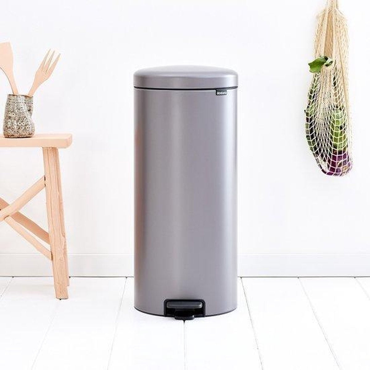 Brabantia NewIcon Mülleimer - 30 l - Platin
