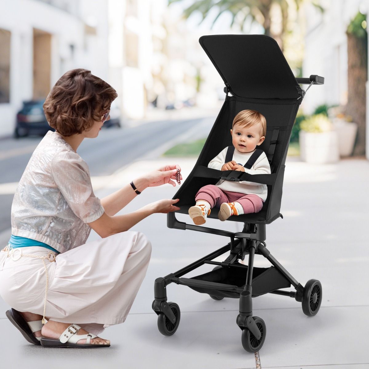 Coast Kinderwagen – Zusammenklappbar und leicht – Geländegängige Räder – Schwarz