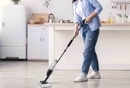 Home & Comfort Spray Mop - Bodenwischer - Leichtgewicht - 360° drehbar