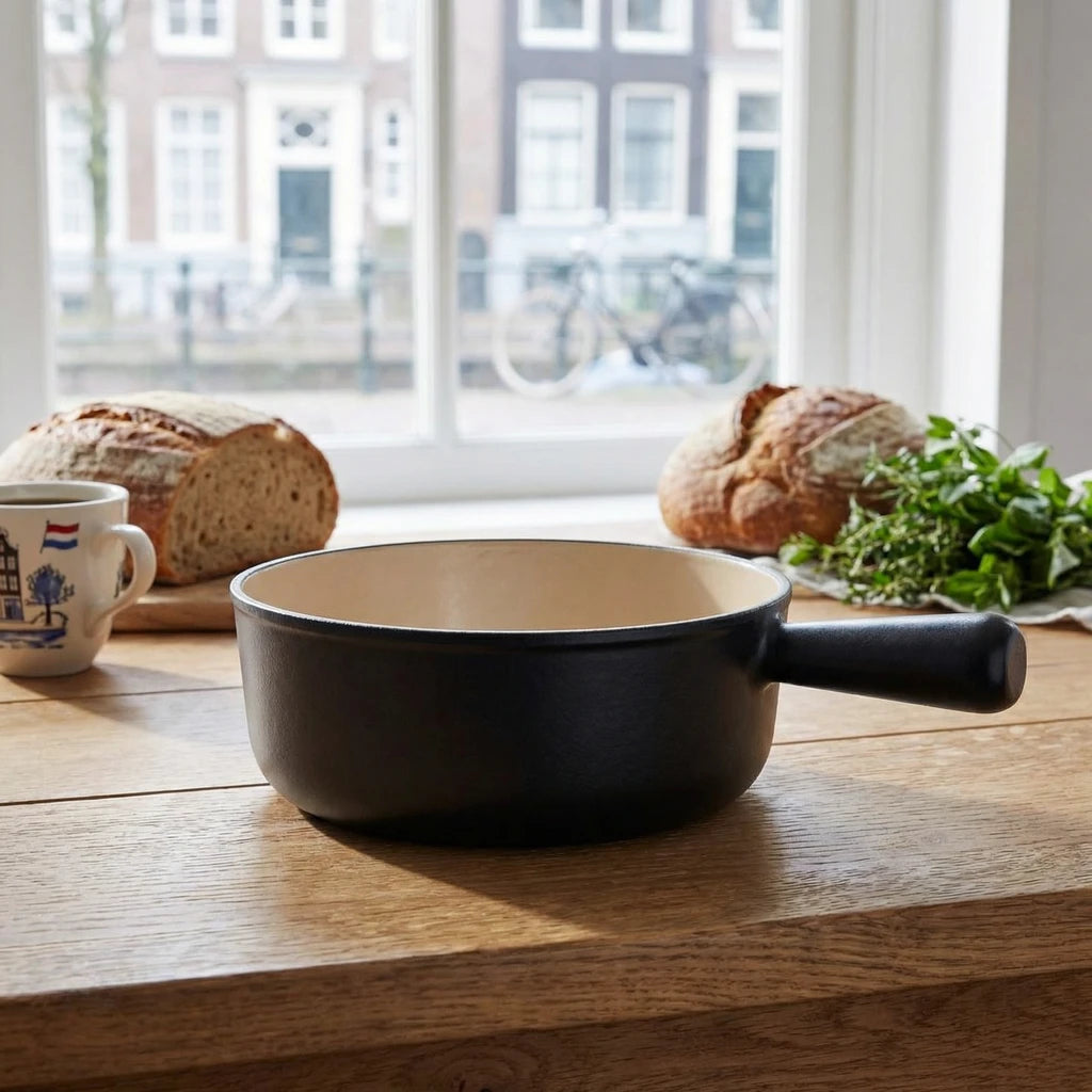 Le Creuset Gusseisen-Bratpfanne – 22 cm, schwarz