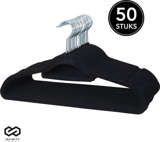 Infinity Goods 50 Kledinghangers Fluweel - Kleerhanger met Anti-Slip - Broekhanger - Metalen Haak - Volwassenen - 50 Stuks - Zwart