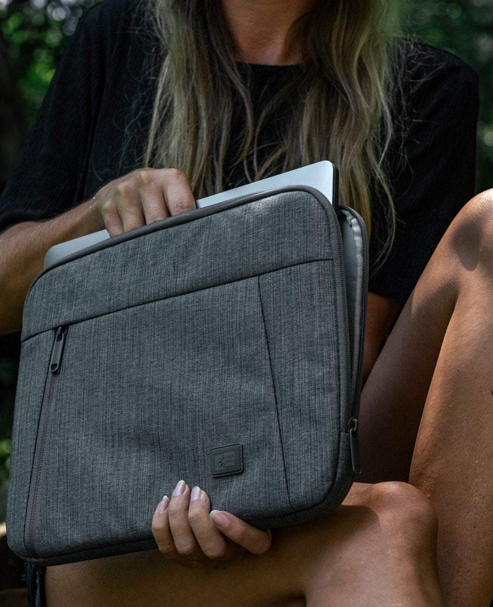 Case Logic Huxton Sleeve - Laptop-Hülle - 15,6 Zoll - Schwarz