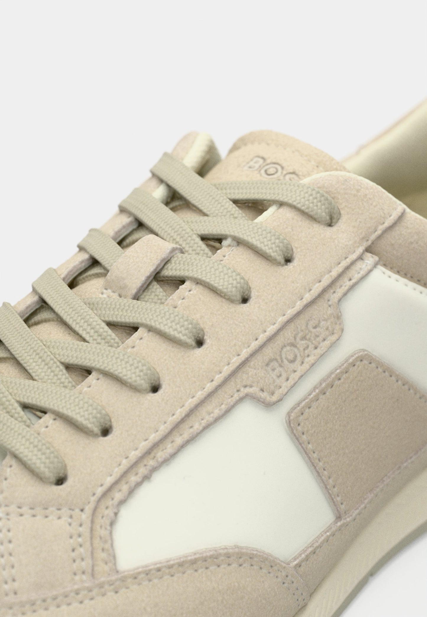 BOSS NITAN Sneaker – Leder & Textil – Open Beige