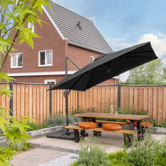 VONROC Premium Floating Parasol Pisogne 300x300cm - Inkl. Kreuzfuß & Schutzhülle - Quadratischer Sonnenschirm - 360° drehbar - Neigbar - UV-beständiges Tuch - Schwarz