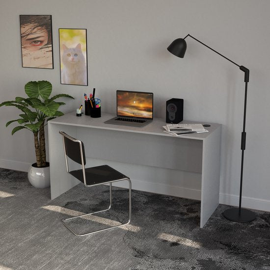 Schreibtisch - Laptoptisch - 140 cm breit und 50 cm tief
