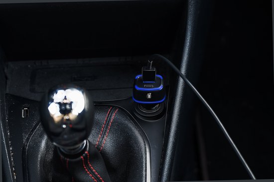 All Ride Car Charger USB - Mit USB-A und USB-C Anschluss - Power Delivery/ Schnellladung 18W - Anschluss an Zigarettenanzünder Auto - Kunststoff - Schwarz