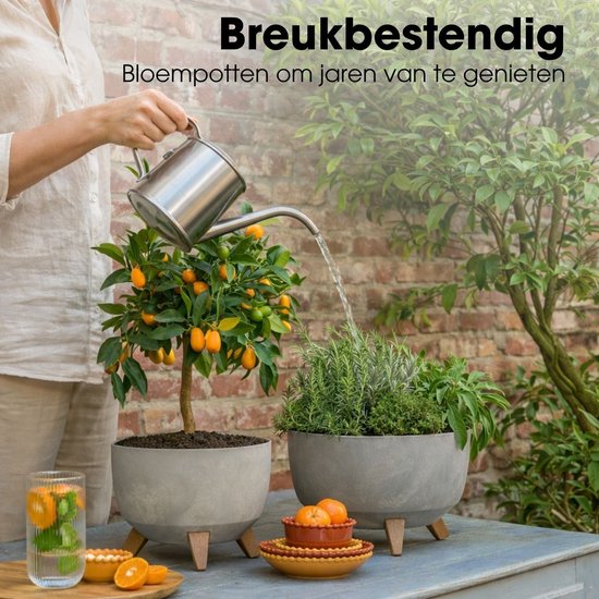 Mica Decorations Doppio Pflanzkübel auf Füßen – 18,5 x Ø29 cm – Pflanzkübel für den Außenbereich – Blumenkästen für den Balkon – recycelter Kunststoff – grau