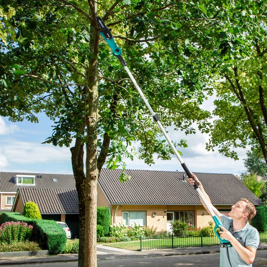 VONROC Teleskop-Akku-Kettensäge - 20V - Neigbares Sägeblatt - Stufenlos ausziehbar - Ohne Akku und Schnellladegerät