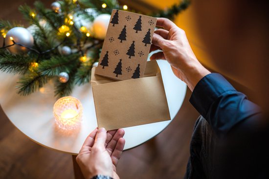 Giftmas - Weihnachtskarten - Grußkarten - 36 Stück - Mit Umschlägen und Aufklebern - 10x15cm - Braun