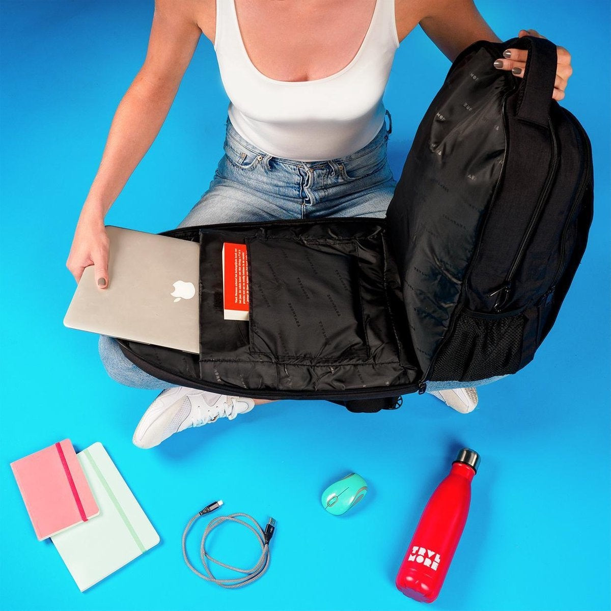 TRVLMORE Rucksack - 36L - 17.3 Zoll - Laptop-Rucksack - Schultasche - Unisex - Spritzwassergeschützt Schwarz