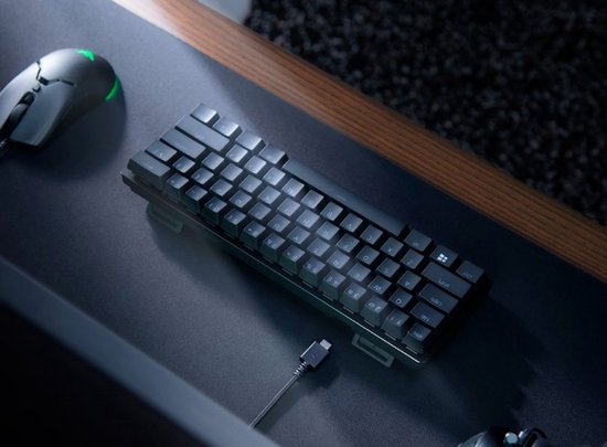 Razer Huntsman Mini – Gaming-Tastatur – Lineare Red-Schalter – RGB – 60 %-Layout – QWERTY – Schwarz