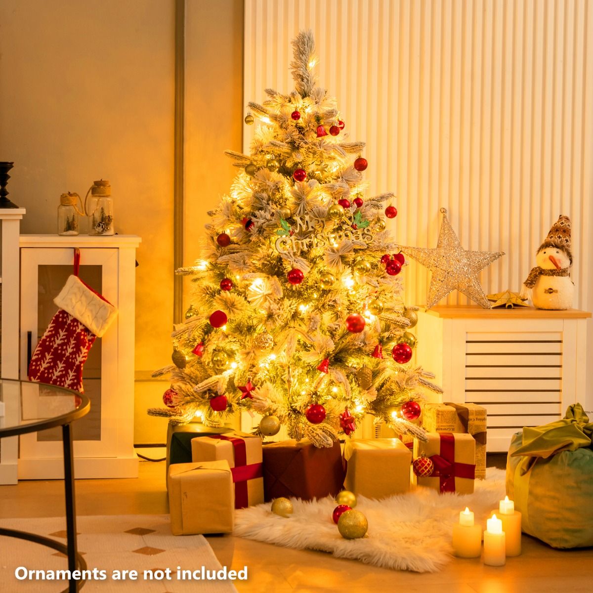Künstlicher Weihnachtsbaum Coast mit Schnee und Lichtern - 150 warmweiße LED-Lichter - 136 cm hoch - grün