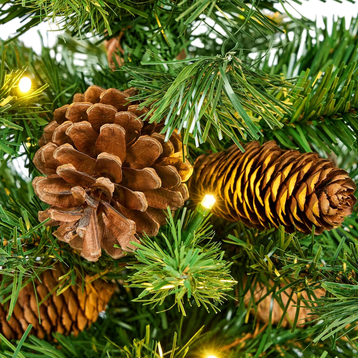Yaheetech Kunstweihnachtsbaum – 2er-Set – 91,5 cm – 50 warmweiße LEDs – Tannenzapfen – Grün