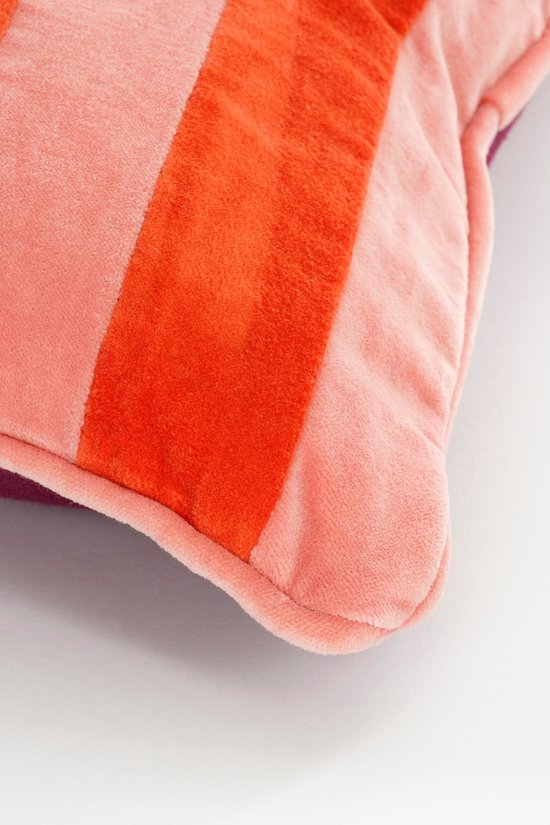 In The Mood Collection Clair Kissen - L45 x B45 x H10 cm - Baumwollsamt - Rosa, Rot
