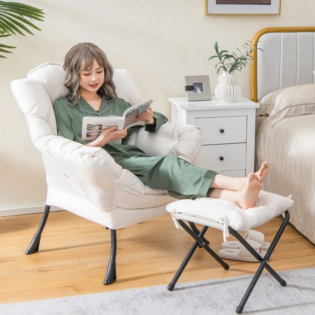 Komfortabler Sessel mit Hocker - inklusive Kissen - Luxuriöser Relaxsessel mit Armlehnen für Wohnzimmer, Schlafzimmer oder Büro - Weiß