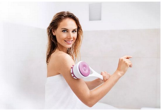 Beurer FC 25 Elektrische Badebürste – Rückenbürste – Körperbürste – Massagegerät – Hautbürste mit Griff – Peelingbürste – 2 Geschwindigkeitsstufen – Weiß – 3 Jahre Garantie