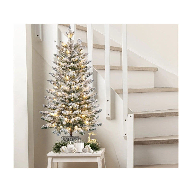 Yaheetech Künstlicher Weihnachtsbaum mit Lichtern 61 cm - Mit 355 Zweigspitzen und 50 warm-weißen LED-Lichtern und realistischem Stamm - Für drinnen und draußen - Grün mit Schnee PVC