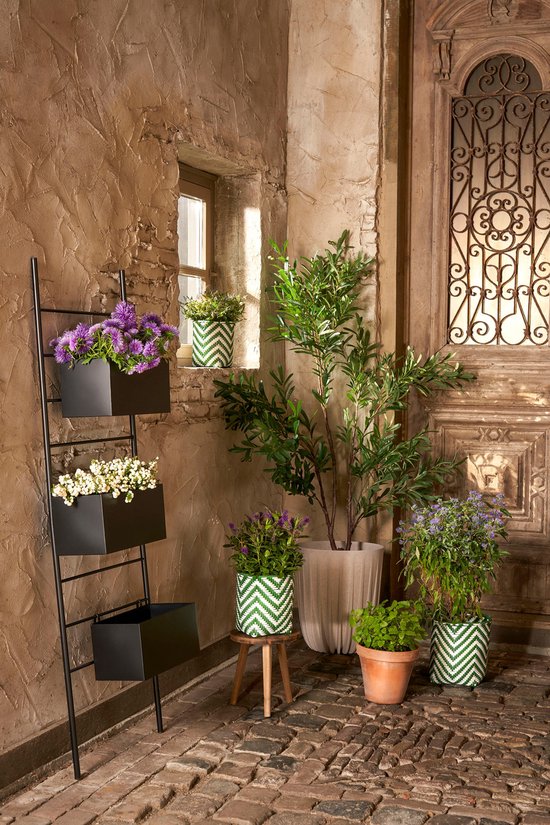 Mica Decorations Dani Pflanzenständer für draußen - L54 x B20 x H160 cm - Metall - Schwarz