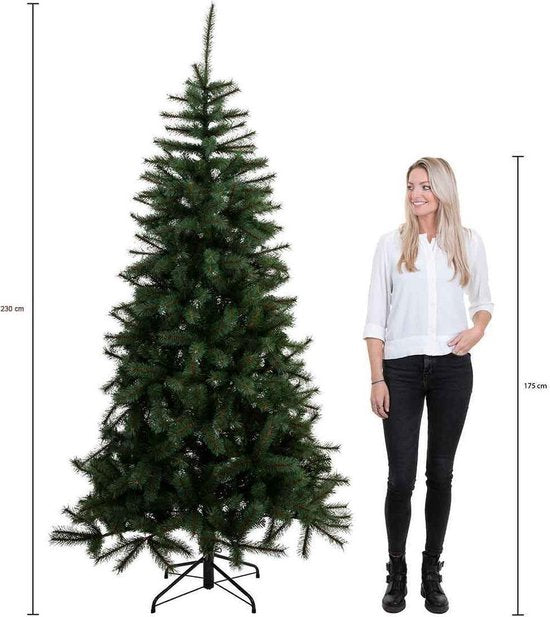 Black Box Trees Brampton Baum – Weihnachtsbaum in natürlicher Form – Weihnachtsdekoration für Wohnzimmer und Büro – Kunstbaum mit PE-Nadeln – Höhe 230 x Durchmesser 147 cm – Grün