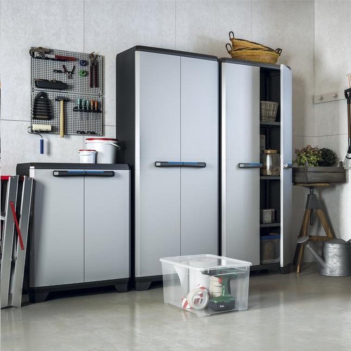 Kis Linearer Lagerschrank hoch 68x173x39 cm - Grau/Schwarz