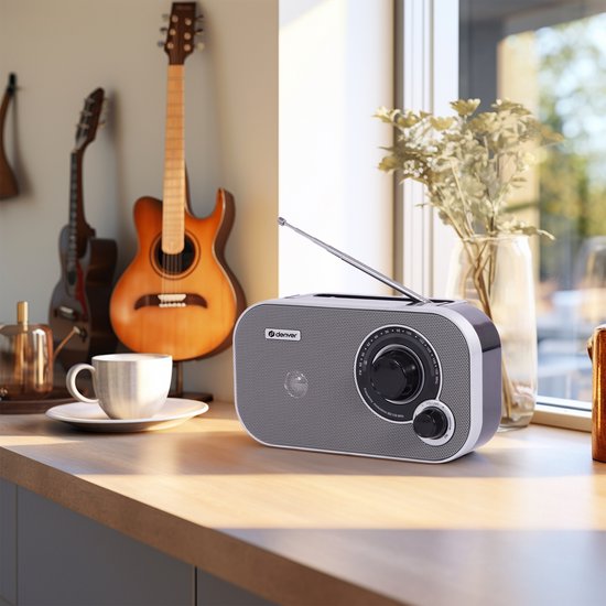 Denver - TR51 - Radio Retro - mit Batterie oder Netzstrom - Tragbar - Grau