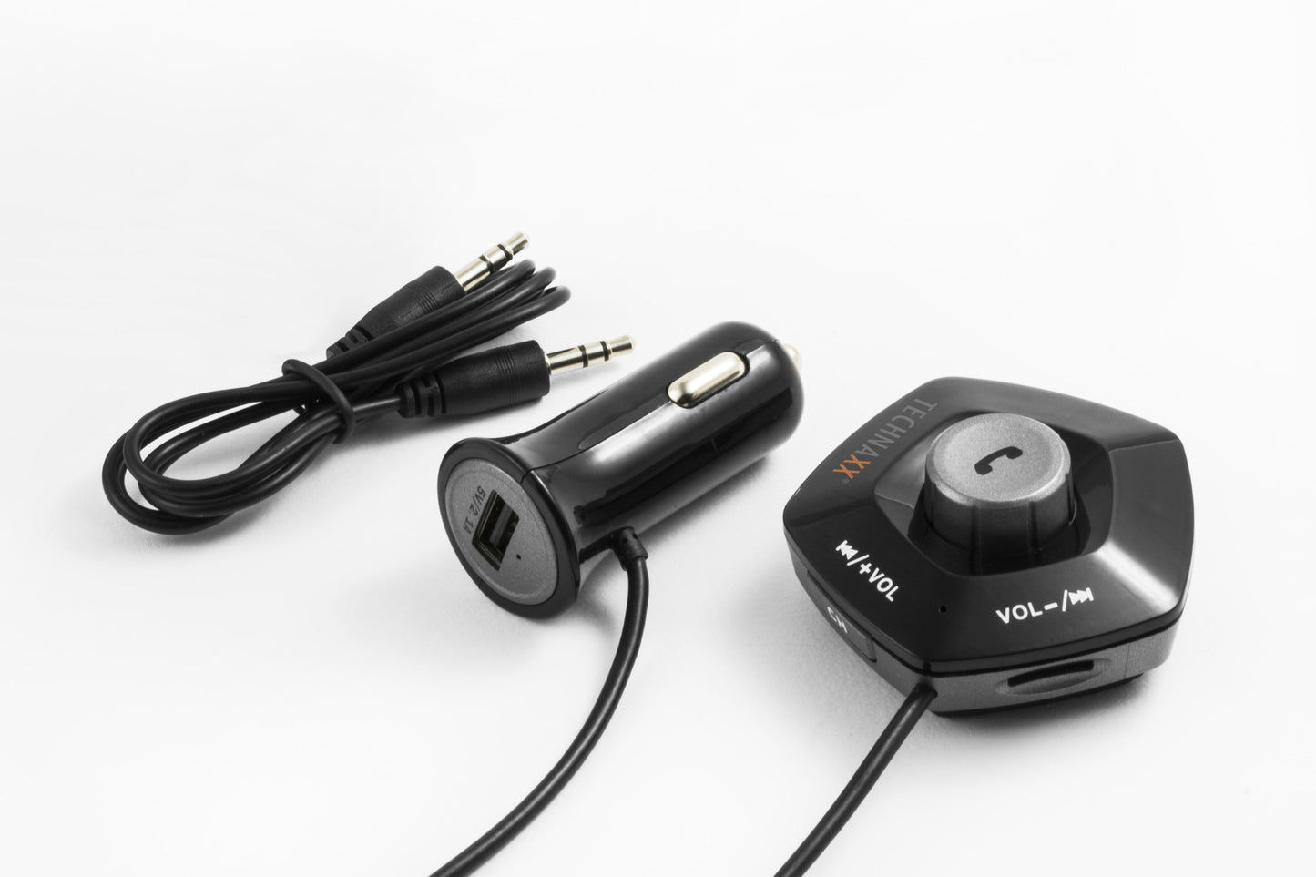 Technaxx Transmitter FMT1100BT mit Freisprecheinrichtung und Ladefunktion