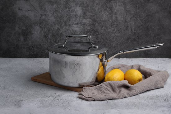 Saveur Selects - Voyage Stahlpfanne - Ø20 cm - PFAS frei - Dreilagiger Edelstahl - Für Induktion und alle anderen Wärmequellen - Backofenfest bis 260°C - Spülmaschinenfest - Teflonfrei