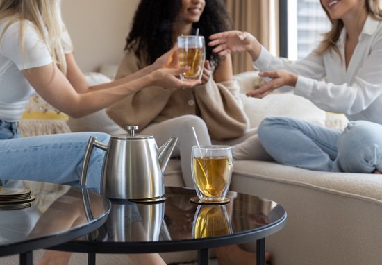 Vaja® Teekanne Camille Silber - Doppelwandig - 1 Liter - Edelstahl-Teekanne mit Filter & Stövchen