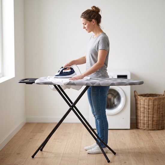 STAUS&BACH Bügelbrett M – für Bügeleisen – 114 x 38 cm – Dampfbügeleisen – Dunkelgrau – Ironiq Pro