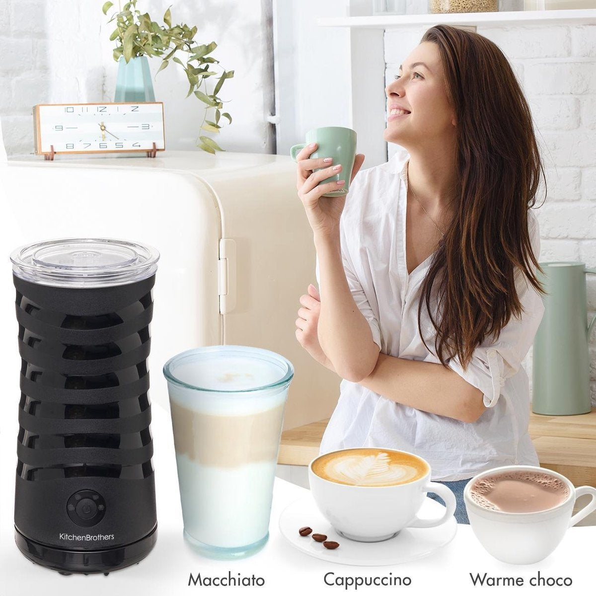 KitchenBrothers Elektrischer Milchaufschäumer - 4-in-1 - 240 ML - Schwarz