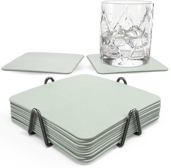 Castagnola Untersetzer aus Kunstleder – Untersetzer für Gläser – Design-Untersetzer mit Halter – Untersetzer-Set aus Kunstleder mit Metallhalter – Leder – 10er-Set – Hellgrün – 10 x 10 cm