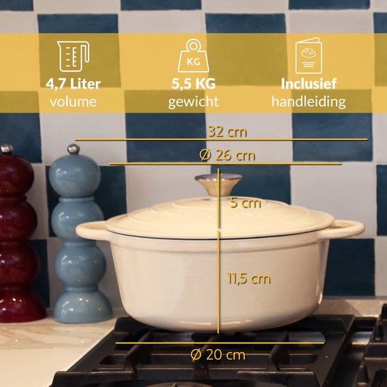 Chefarone-Gusseisenpfanne 4,7 l – PFAS-frei – Bratpfanne inklusive Deckel – Kochgeschirr für alle Wärmequellen – Kochtopf Ø 26 cm – cremeweiß emailliert – Geschenk für Frauen