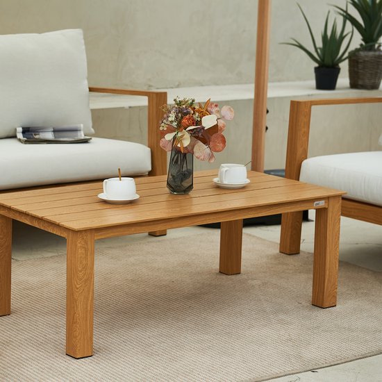 AXI Orla Stuhl-Sofa-Lounge-Set, 4-teilig, Holzoptik/Beige – 2 Stühle und ein Sofa mit Tisch – Rahmen aus pulverbeschichtetem Aluminium – für 5 Personen