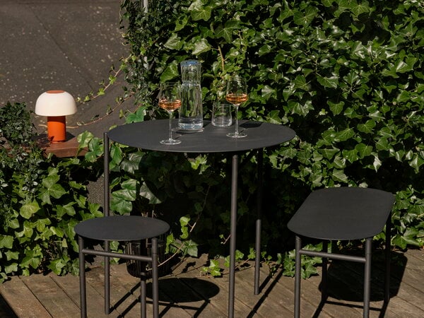 Zone Denmark Disc Beistelltisch – zusammenklappbar – schwarz – Ø 70 x 72 cm