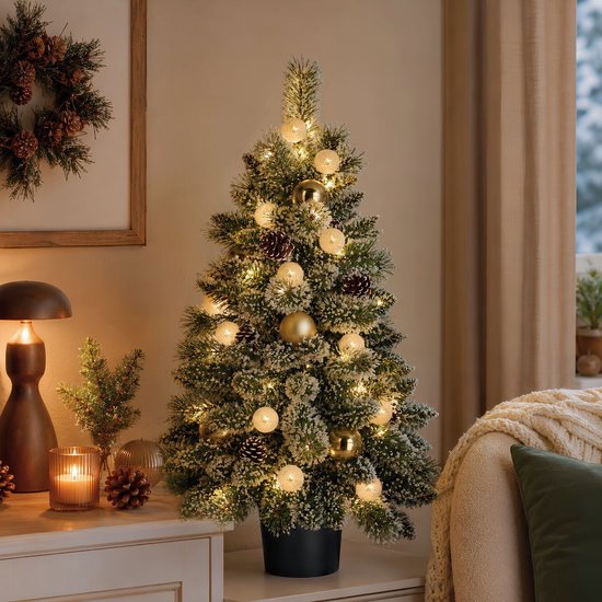 Black Box Trees Kunstweihnachtsbaum „Kaprun“ mit Dekoration H90 x T61 cm – Kunstbaum mit Topf – Kunstweihnachtsbaum für den Innenbereich – 120 Zweige – Grün