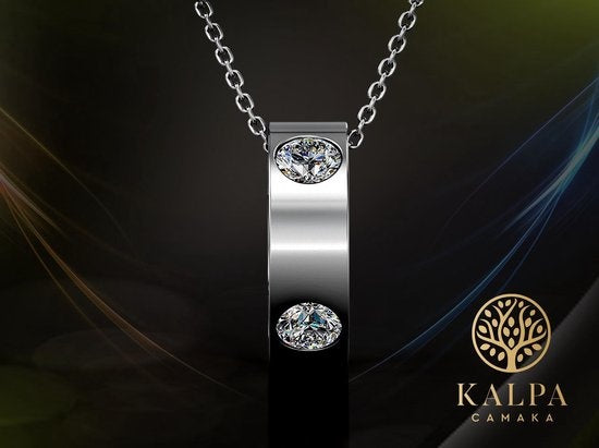 Yolora Damen Halskette mit Anhänger und Kalpa Camaka Kristallen - Farbe Silber - 18K Weißgold plattiert - Geschenkbox - Muttertagsgeschenk