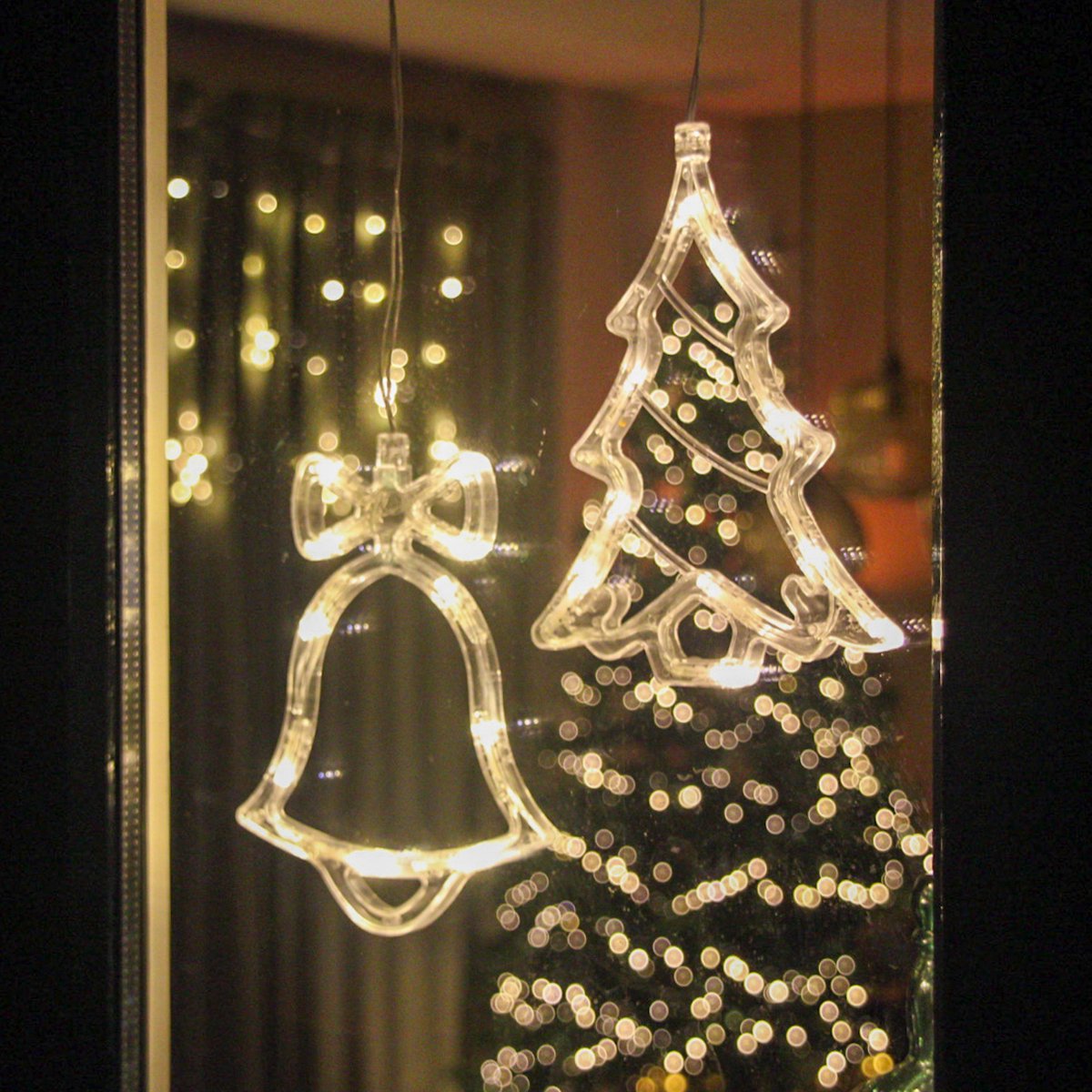 Giftmas LED Hängedekoration Weihnachtsglocke & Weihnachtsbaum Warmweiß 14x18,3 cm - Batteriebetrieben - Fensterdekoration für Innenräume