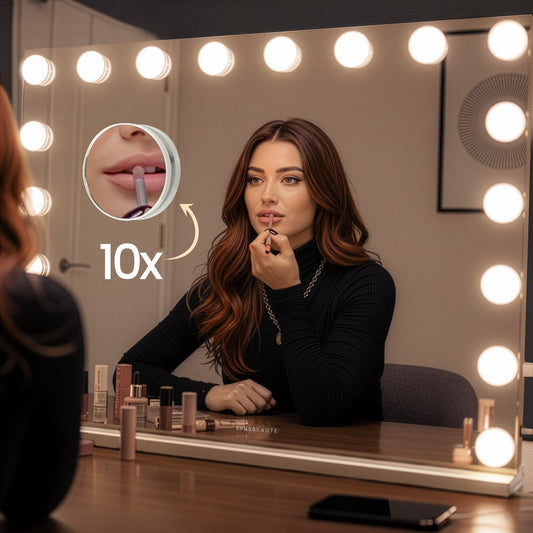 Sansbeauté® Hollywood Mirror 80x62,5 cm - Schminkspiegel - 18 LED-Lampen - 10fache Vergrößerung - dimmbar - USB-Ladeanschluss - Touch Control - Weiß