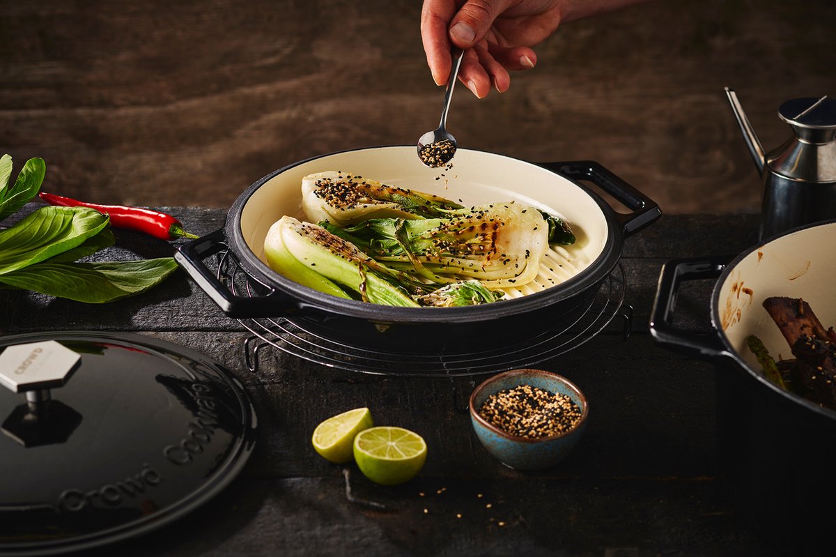 Der Tasman Dutch Oven und Grill - Gusseisen Kochtopf Ø29 cm - Recyceltes Gusseisen - Traditionell und Grilldeckel - 6,6L - Schwarz