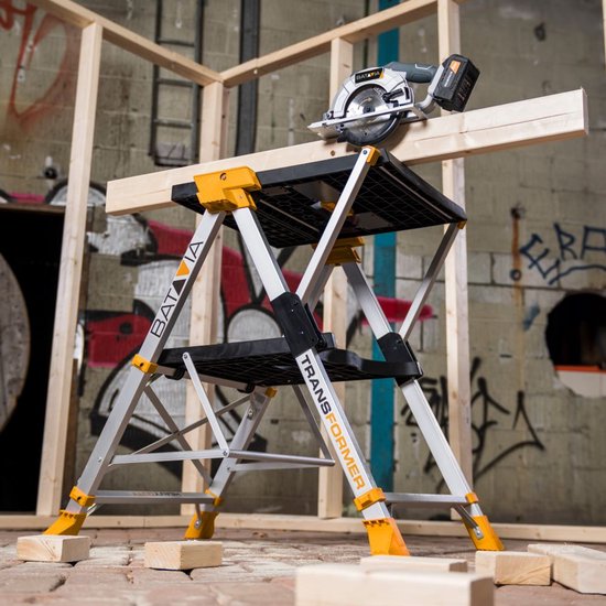 Batavia Transformator Werkbank und Trittleiter