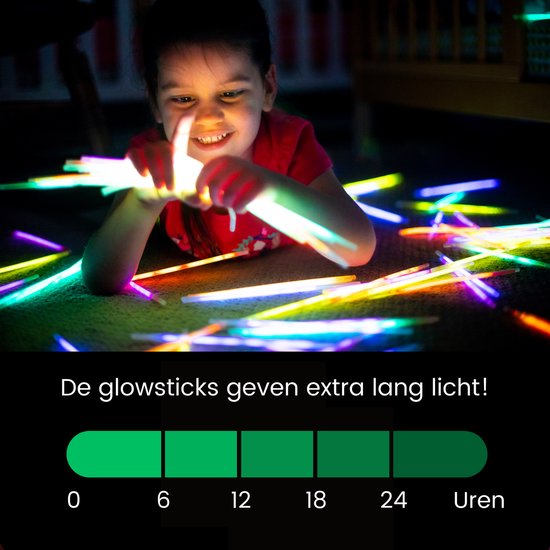 Partizzle 300 Stück Glow in the Dark Sticks - Extra Thick - Incl. Glowsticks Connectors - Breaking Sticks - Neon Karneval Party Artikel - Geburtstag Neujahr Party Dekorationen - 7 Farben