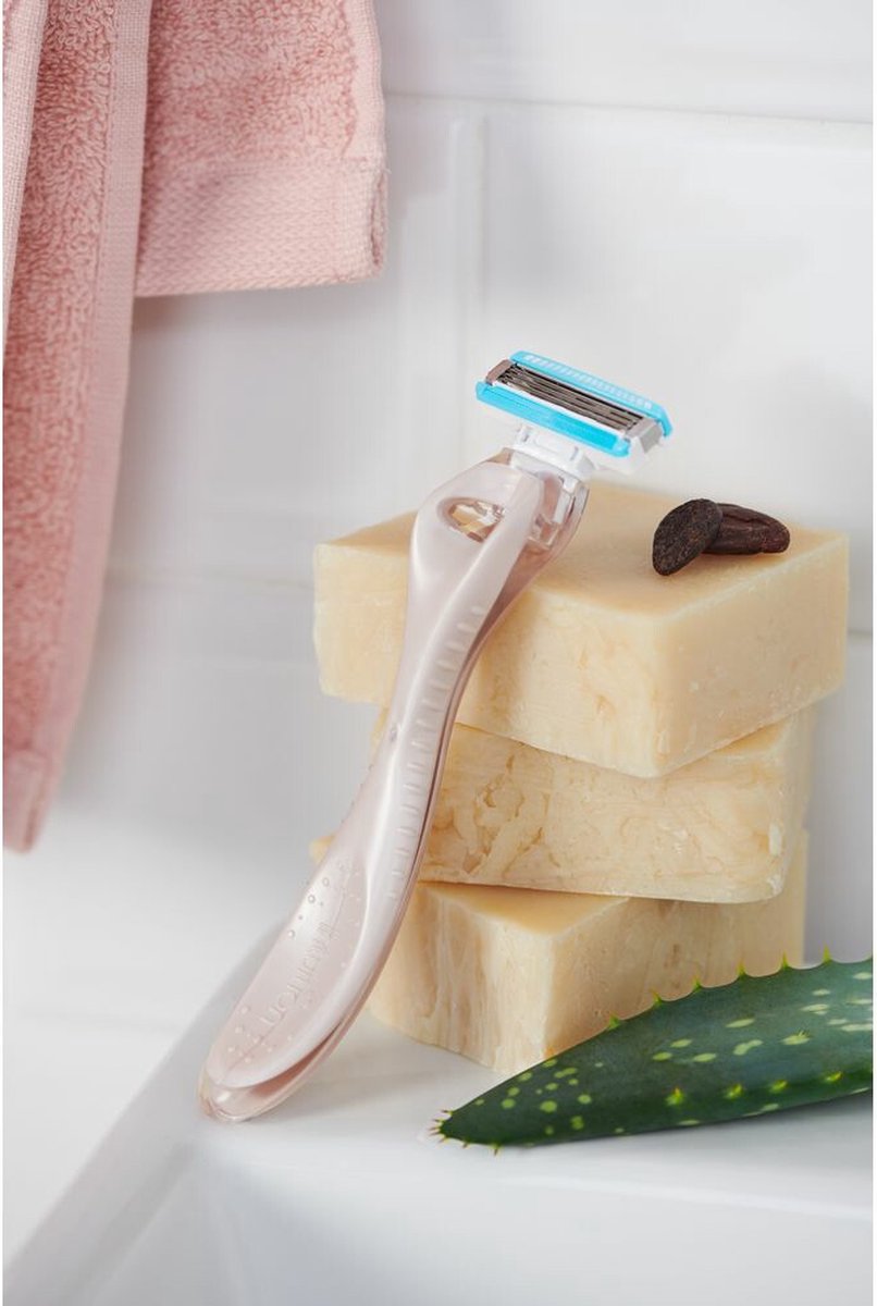 Wilkinson Woman Intuition Sensitive Touch - Rasierapparat - +3 Nachfüllklingen