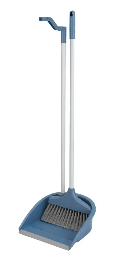 Ultra Clean Kehrschaufel mit langem Stiel – Ergonomisches Set zum Stehen für einfaches und rückenschonendes Kehren – Leicht, für zu Hause und auf dem Campingplatz – Schwarz/Grau – 62 cm