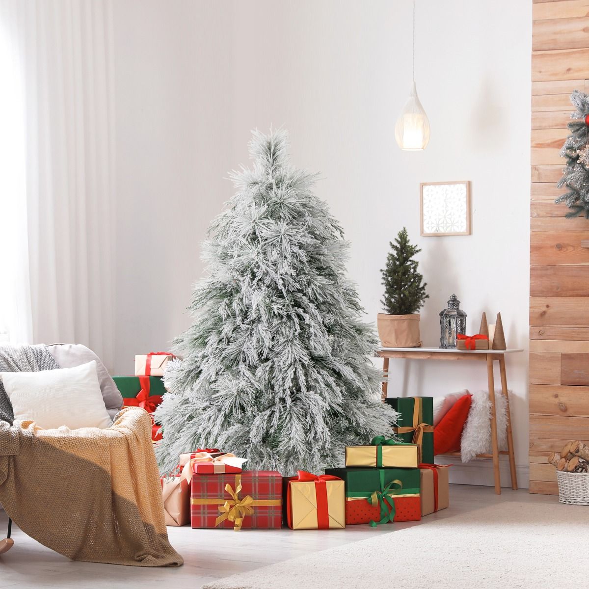 Coast 150 cm künstlicher Weihnachtsbaum mit LED - Schneegrün/Weiß - 279 Zweige - 150 warmweiße Lichter