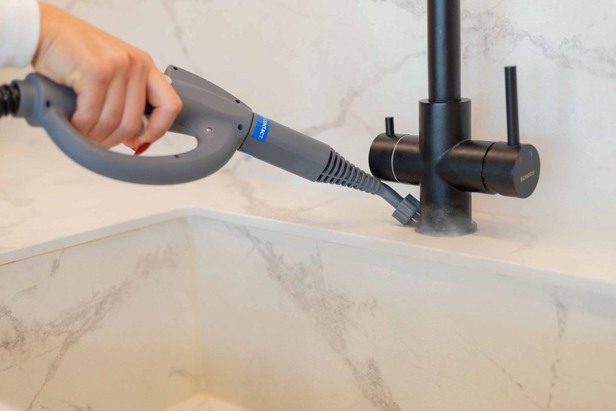 Techweise TS1 Bürstenset für Dampfreiniger – 7-teilig mit Nylonbürsten, Stahlbürste und Scheuerschwamm