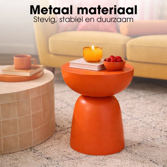 Mica Decorations Elliot Couchtisch – Nachttisch für Schlafzimmer oder Wohnzimmer – Beistelltisch aus Eisen für Blumen, Pflanzen und Dekoration – H 45 x Ø 32 cm – Orange