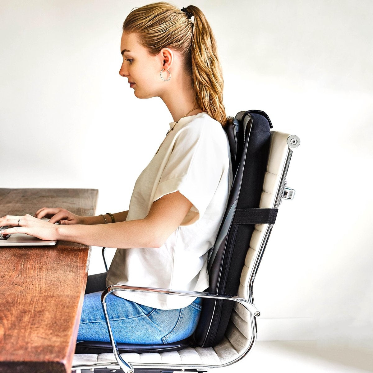 LifeGoods - Massage-Auflage mit Wärmefunktion & Fernbedienung - Shiatsu - Schwarz